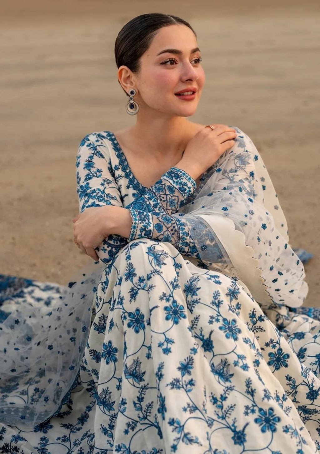 Faiza Saqlain x Hania Amir Jehona Luxury Lawn 3-Piece Suit – Summer 2026