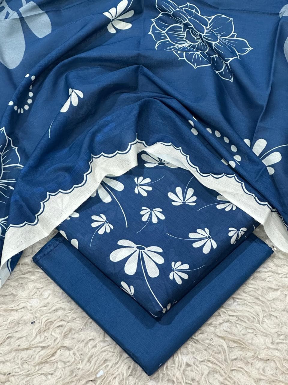 Alkaram digital printed lawn 3-piece unstitched suit with printed dupatta and dyed trouser summer collection 2026 multiple colors pakistan