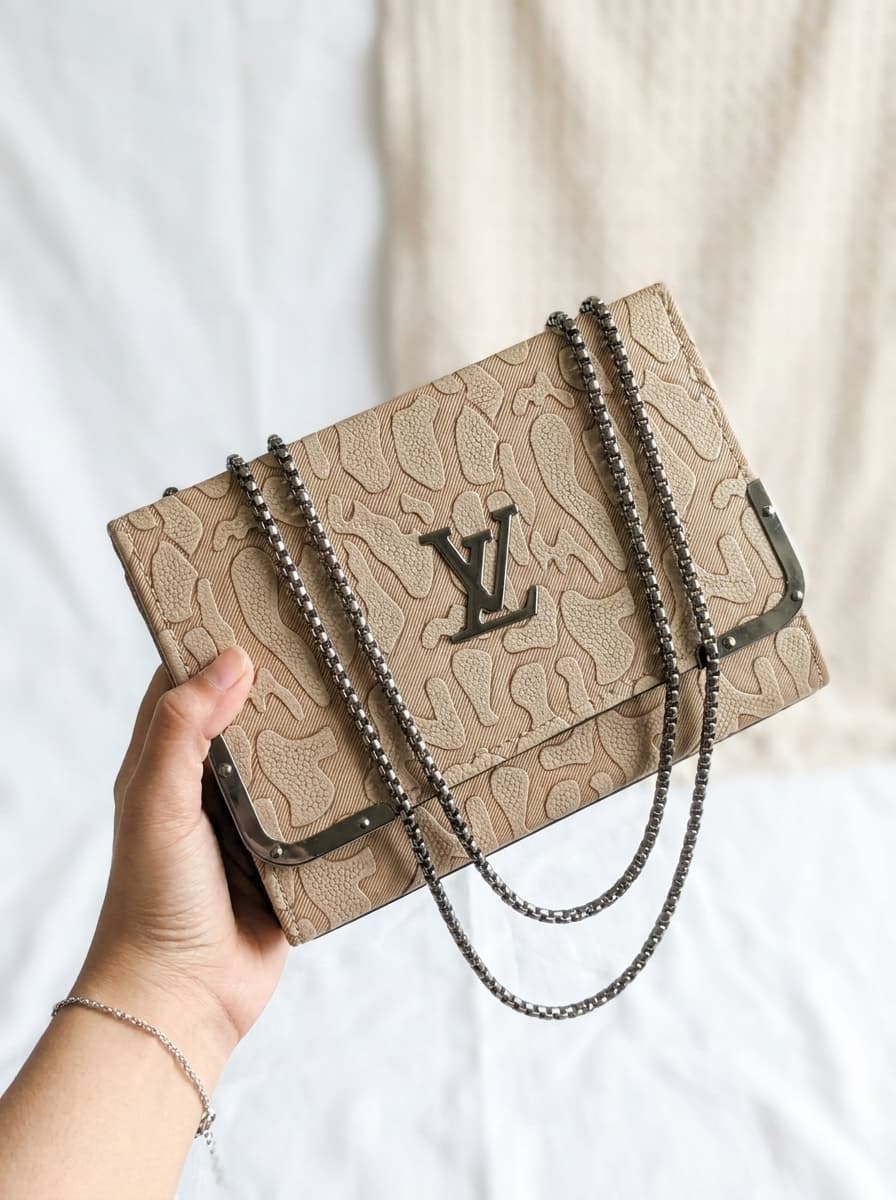 Embossed Flap Chain Shoulder Bag | Luxury Style Structured Clutch | Women 2026