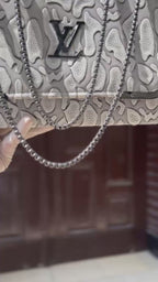 Grey white embossed flap chain shoulder bag for women luxury style 2 in 1 black gunmetal chain handbag 2026 Royal Nexus